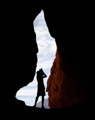 Un touriste dans le canyon  