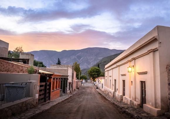 La ville de Purmamarca en Argentine 