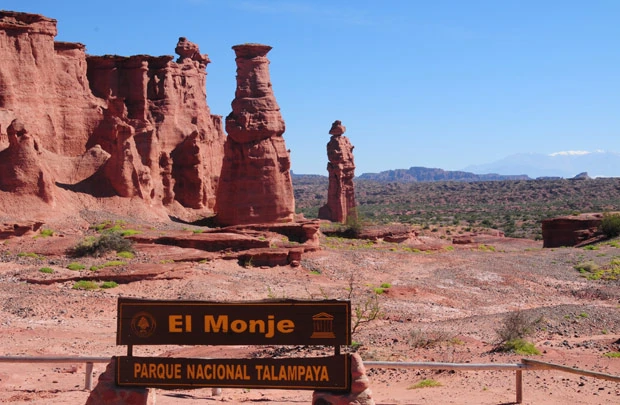 Le moine du parc de Talampaya en Argentine