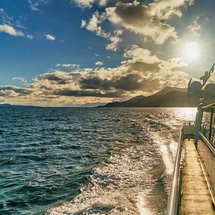 Coucher du soleil lors d'une croisière sur le canal de Beagle