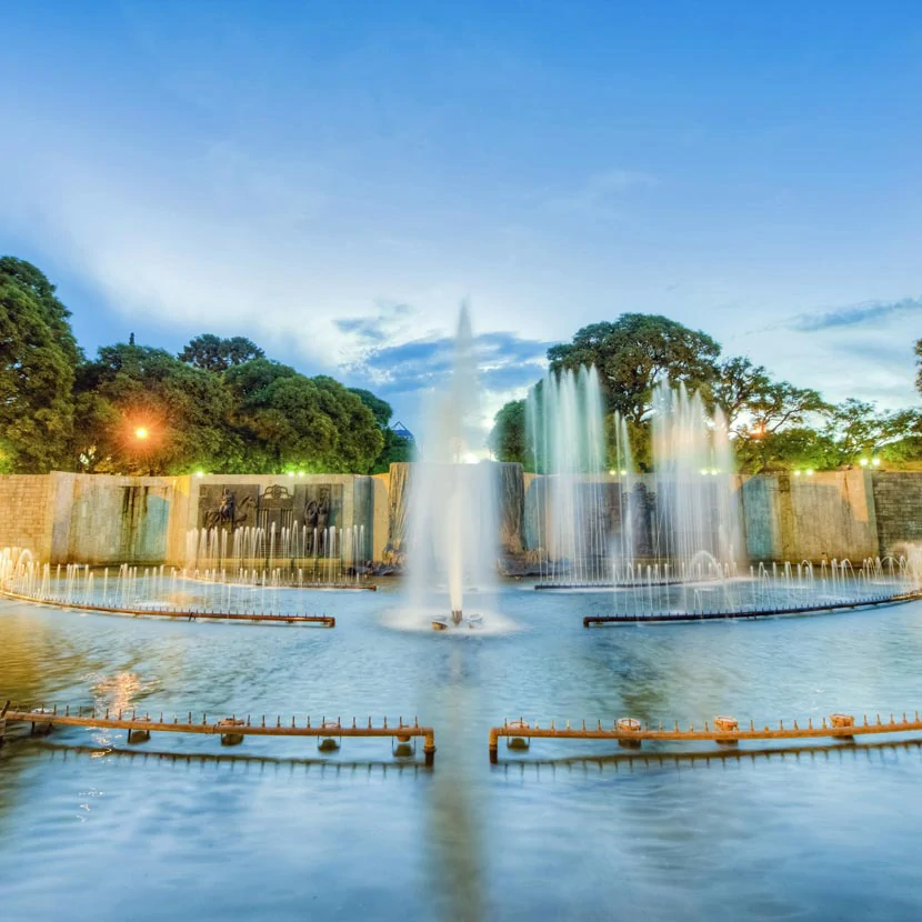 La Place de l'indépendance dans la ville de Mendoza en Argentine